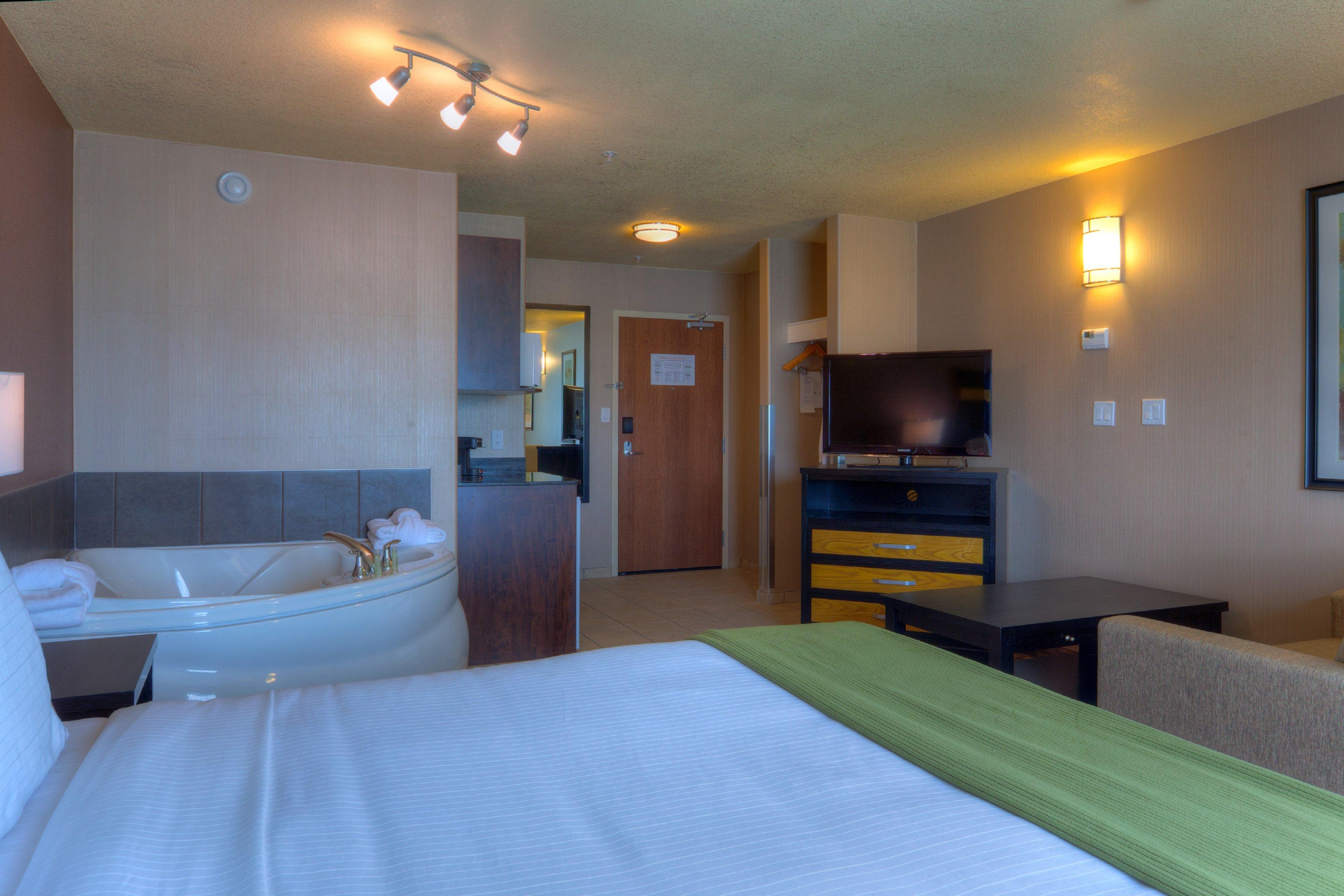Holiday Inn Express And Suites Dawson Creek, An Ihg Hotel Buitenkant foto
